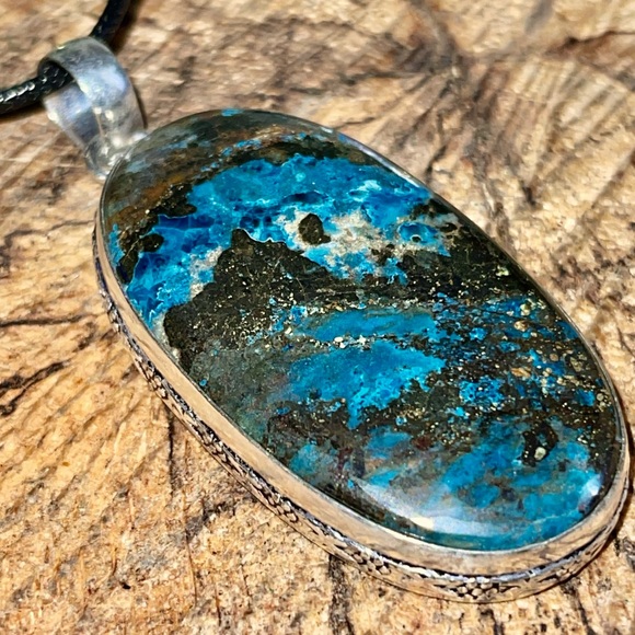 Chessylite Azurite Pendant 2 1/4” - Picture 8 of 10